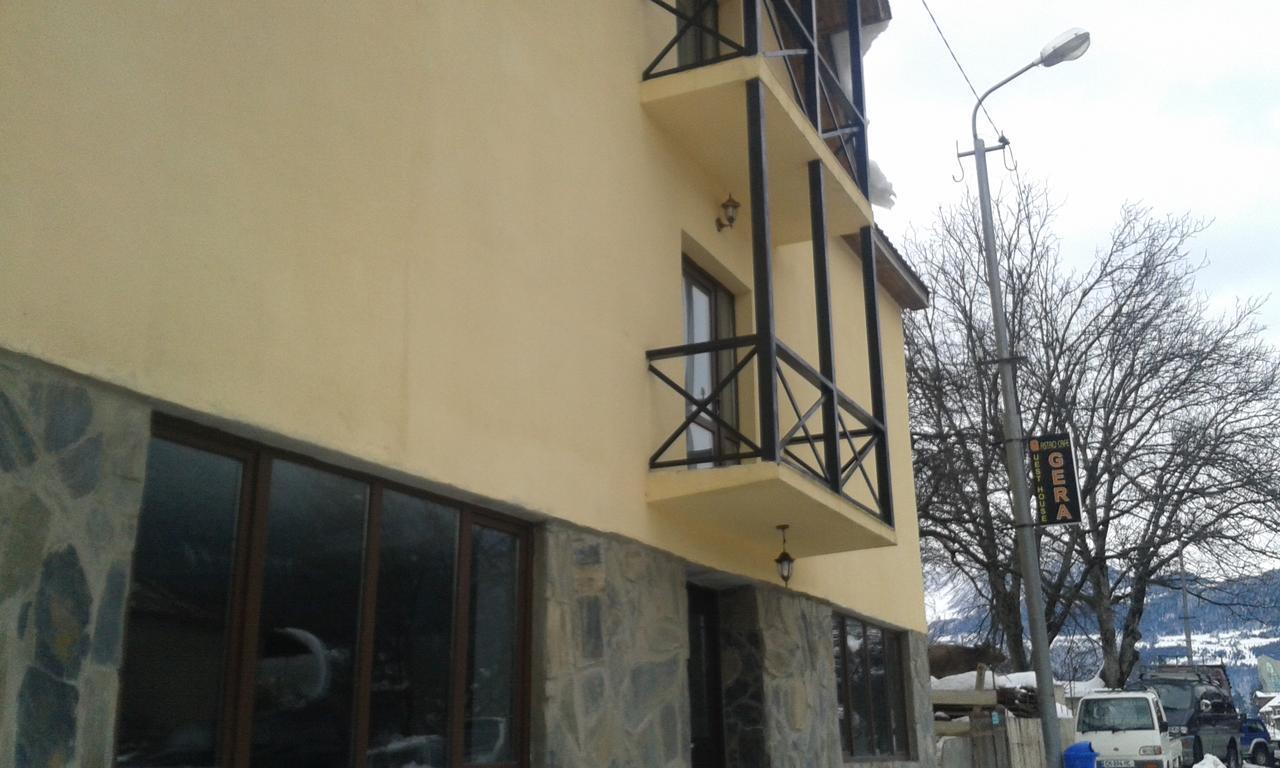 Guesthouse Gera Mestia Exterior photo