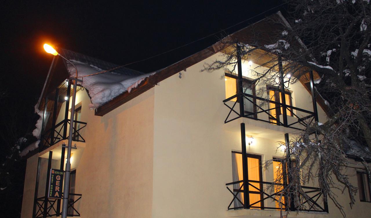 Guesthouse Gera Mestia Exterior photo